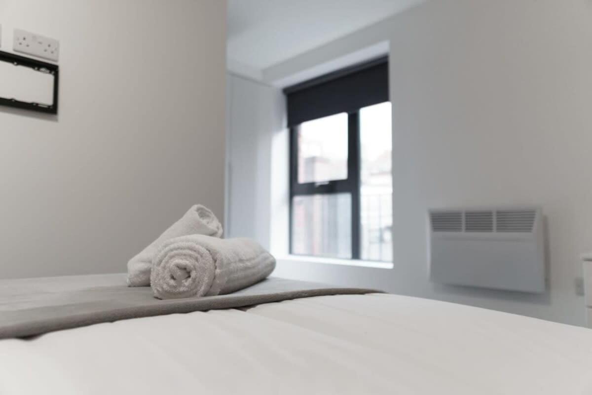 Lovely 1 Bed Apartment In Liverpool Centre エクステリア 写真