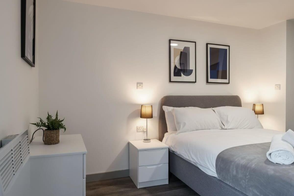 Lovely 1 Bed Apartment In Liverpool Centre エクステリア 写真